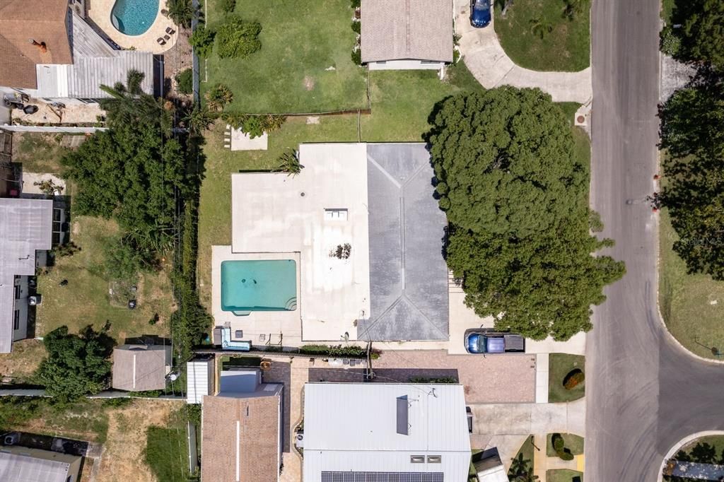 Exterior, Drone