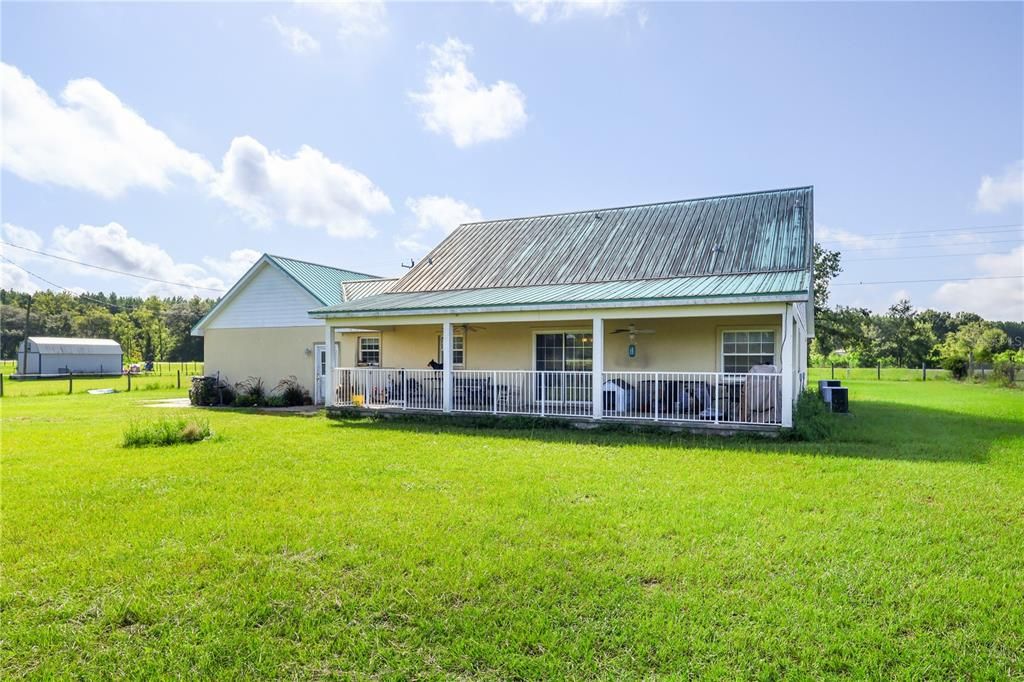 Backyard, Exterior