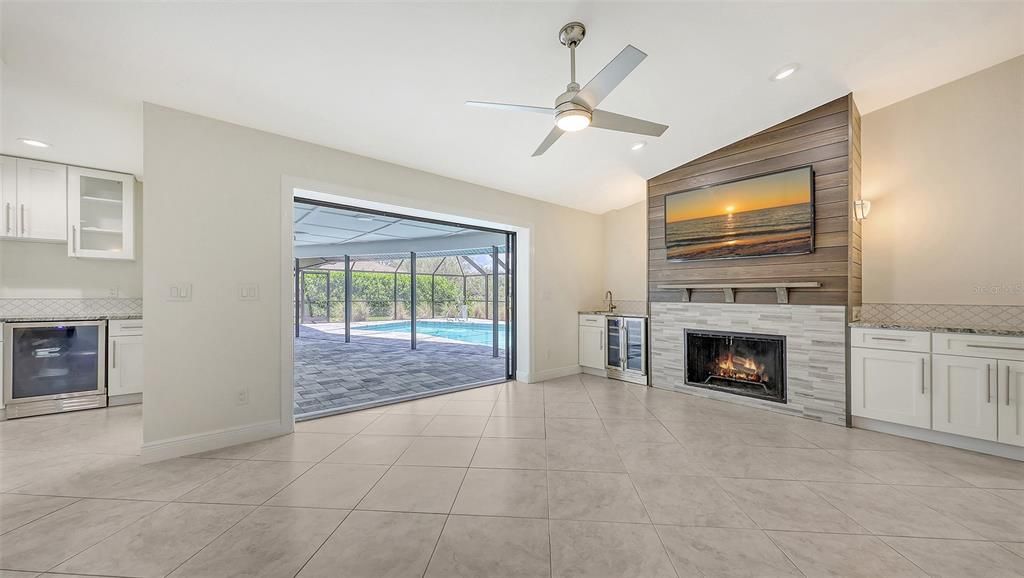 Empty room, Fireplace, Interior, Recessed Lighting
