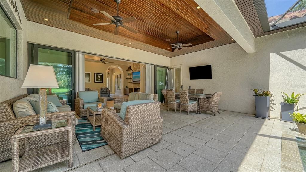 Dining room, Interior, Living room, Recessed Lighting