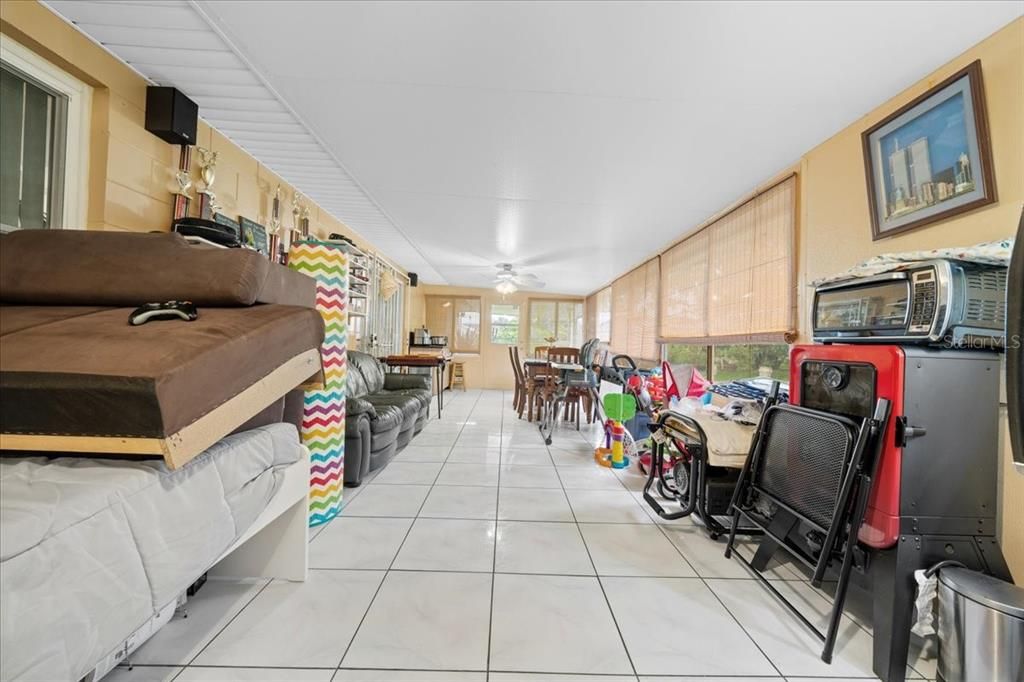 Dining room, Interior