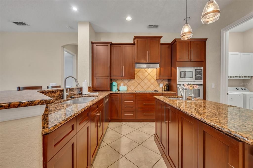 Interior, Kitchen, Pendant Lights, Recessed Lighting, Washer