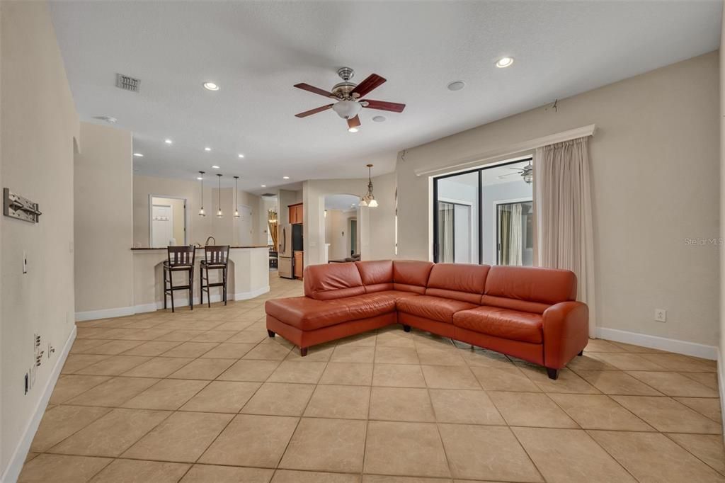 Interior, Kitchen, Living room, Pendant Lights, Recessed Lighting