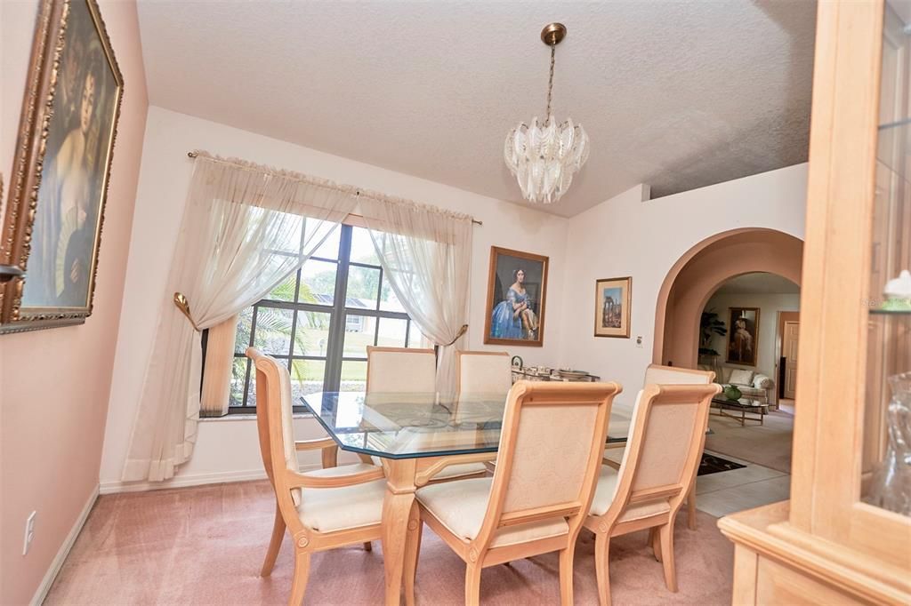 Chandelier, Dining room, Interior