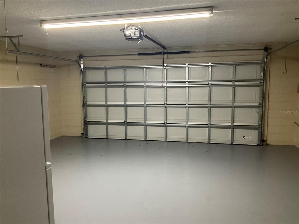 Garage, Interior