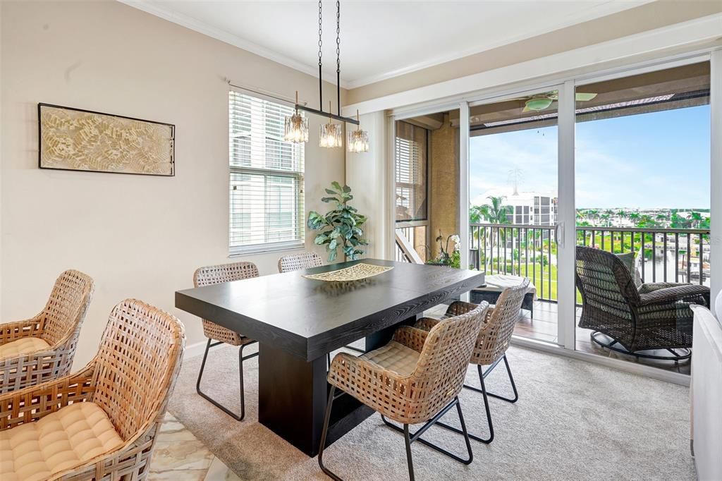 Dining room, Interior, Pendant Lights