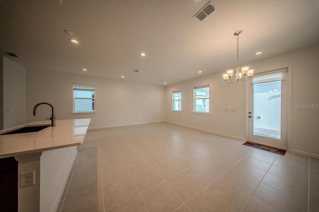 Chandelier, Empty room, Interior, Recessed Lighting