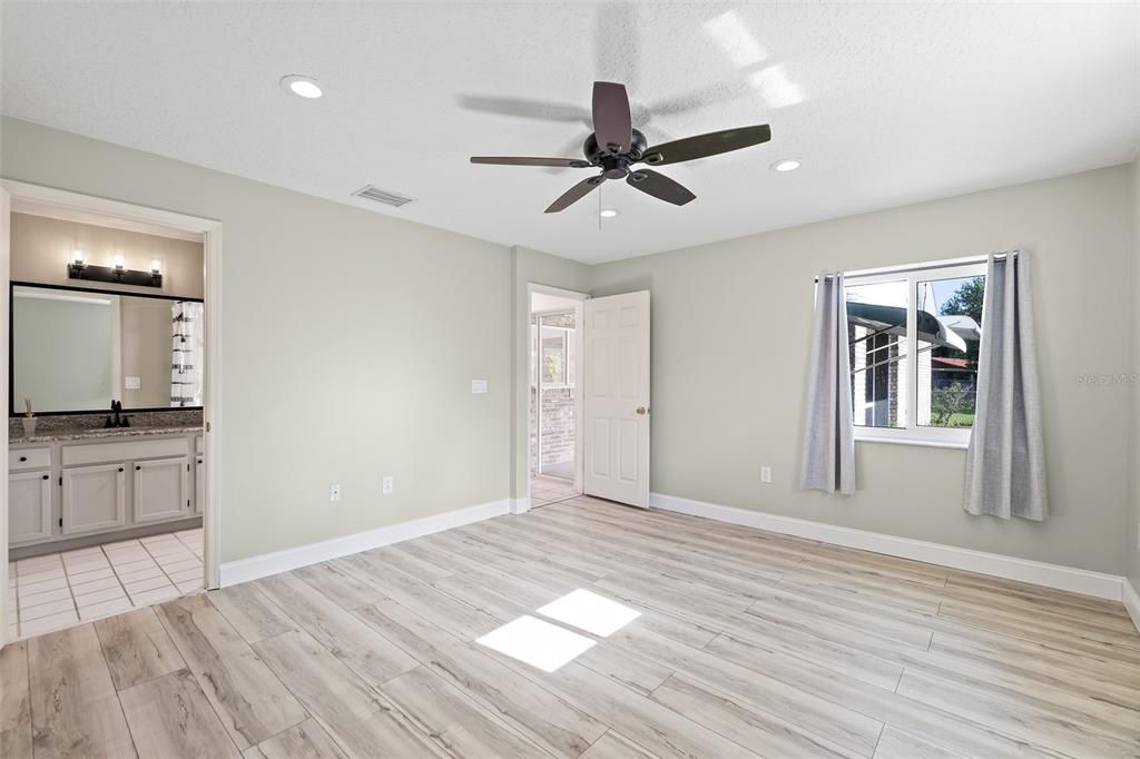 Bathroom, Empty room, Interior, Recessed Lighting, Wood Texture Flooring