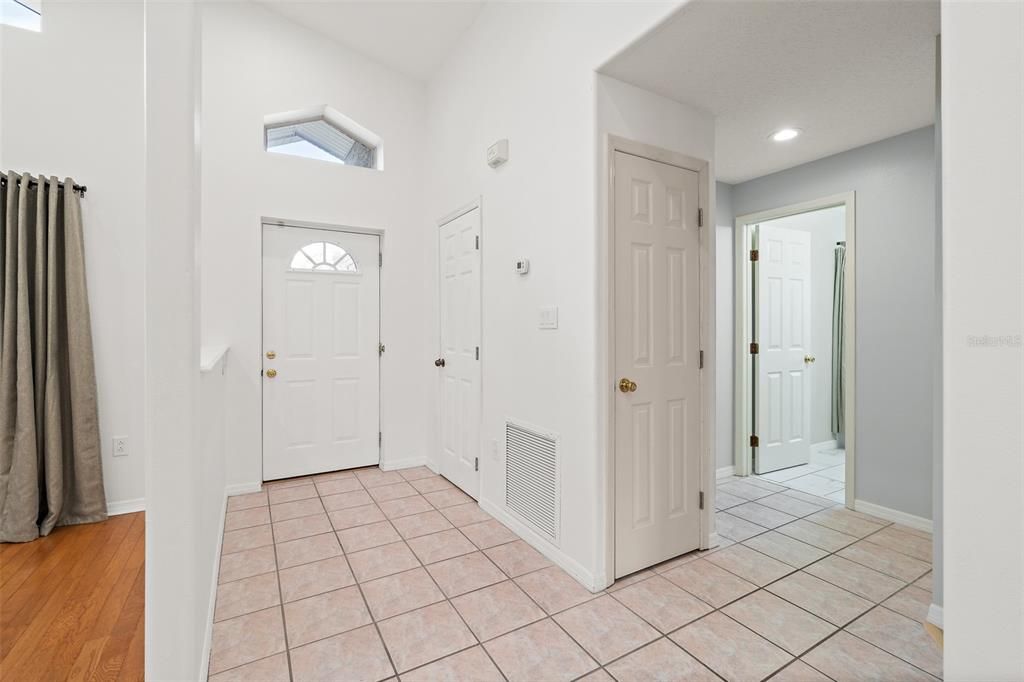 Interior, Recessed Lighting