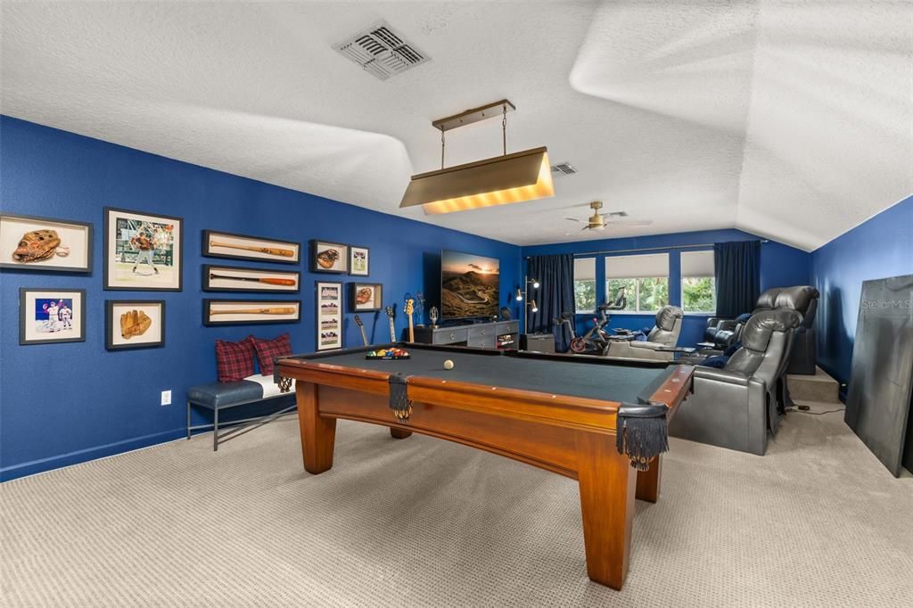 Billiard Table, Game Room, Interior