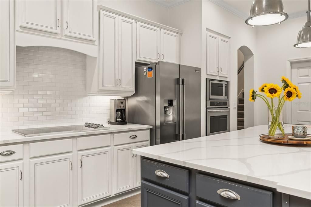 Interior, Kitchen, Stainless Steel Appliances