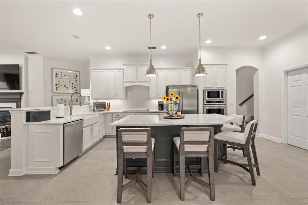 Interior, Kitchen, Pendant Lights, Recessed Lighting, Stainless Steel Appliances