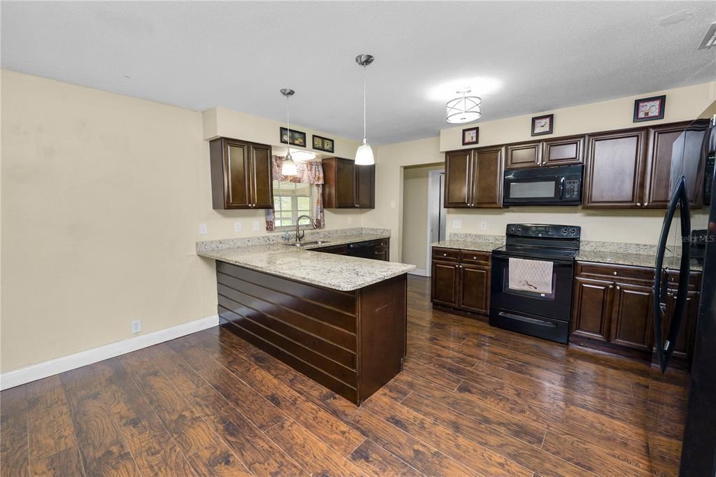 Interior, Kitchen, Pendant Lights, Wood Texture Flooring