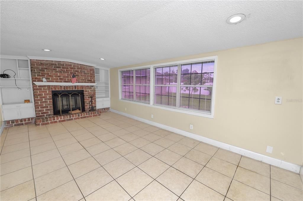Empty room, Fireplace, Interior, Recessed Lighting