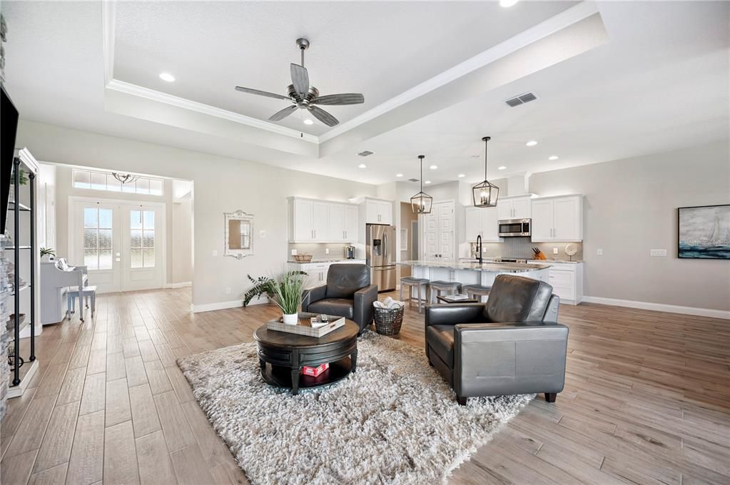 Interior, Kitchen, Living room, Pendant Lights, Recessed Lighting, Stainless Steel Appliances, Wood Texture Flooring