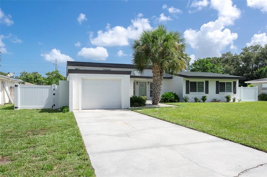 Attached, Backyard, Exterior, Facade, Ranch
