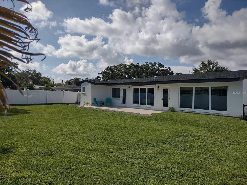 Backyard, Exterior