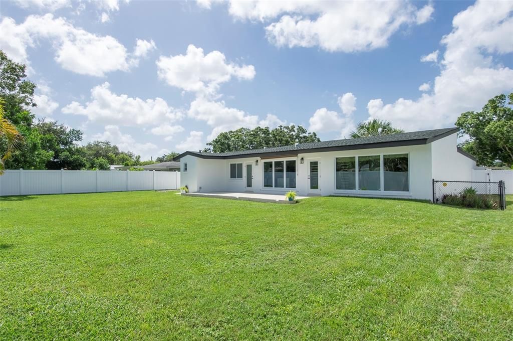 Backyard, Exterior