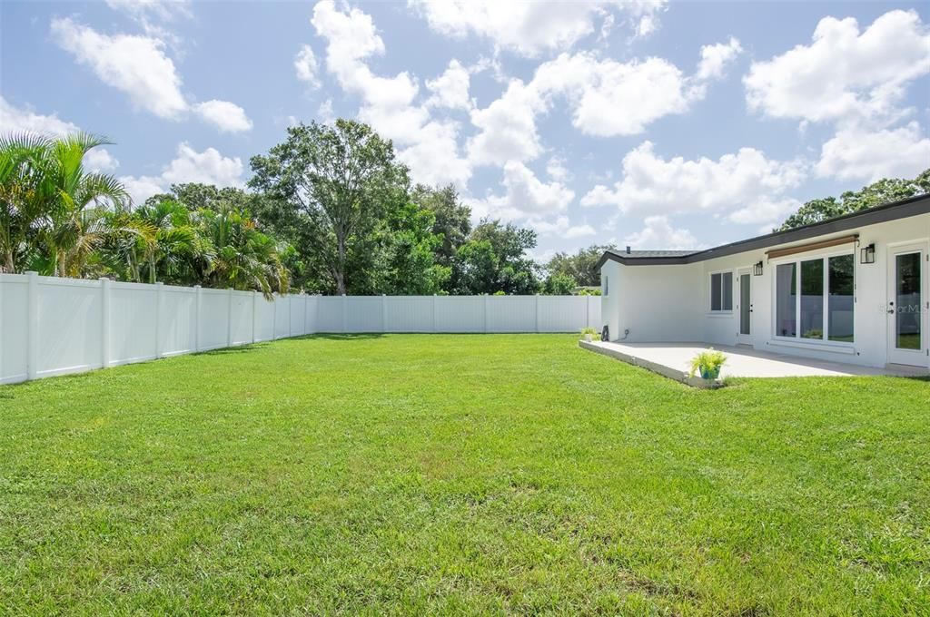 Backyard, Exterior