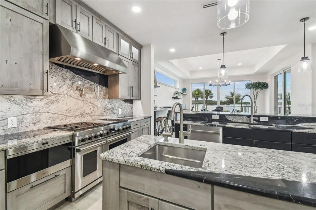 Interior, Kitchen, Pendant Lights, Recessed Lighting, Stainless Steel Appliances