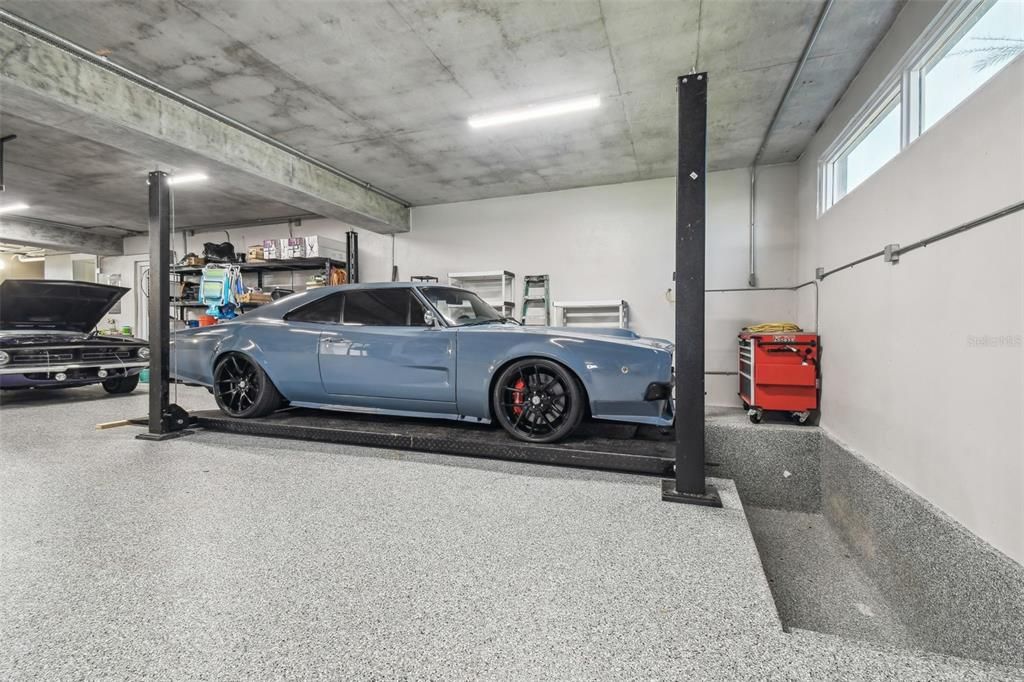 Garage, Interior, Recessed Lighting