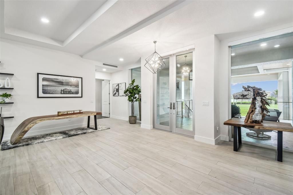Interior, Pendant Lights, Recessed Lighting, Wood Texture Flooring