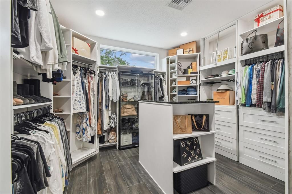Interior, Recessed Lighting, Walk-in Closets, Wood Texture Flooring