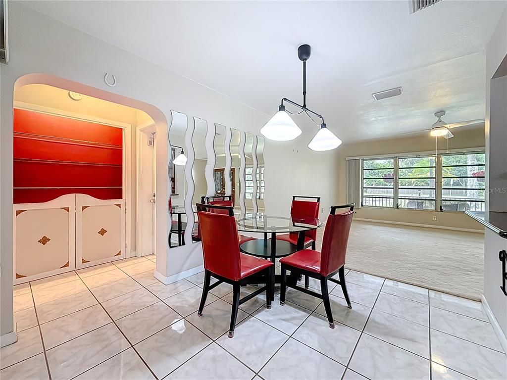Dining room, Interior, Pendant Lights