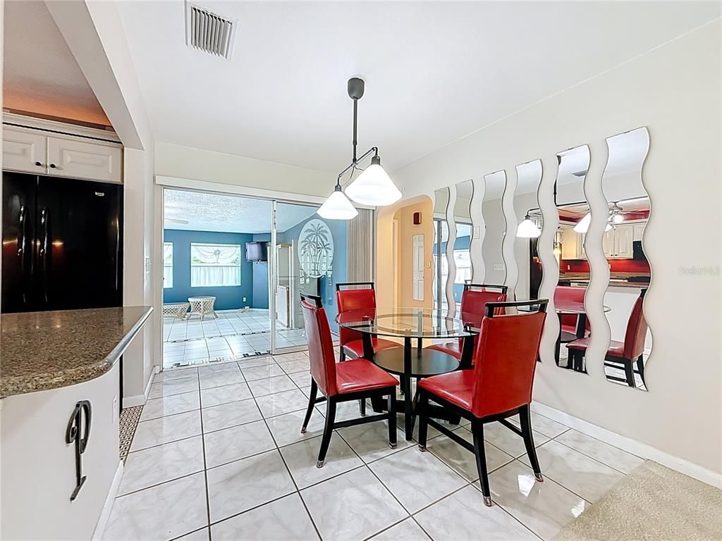 Dining room, Interior, Pendant Lights