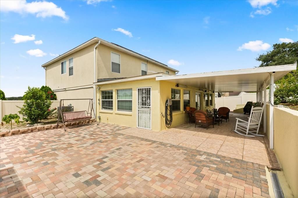 Backyard, Exterior