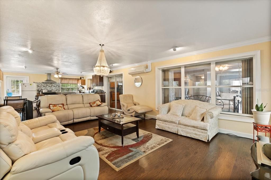 Chandelier, Interior, Kitchen, Living room, Wood Texture Flooring