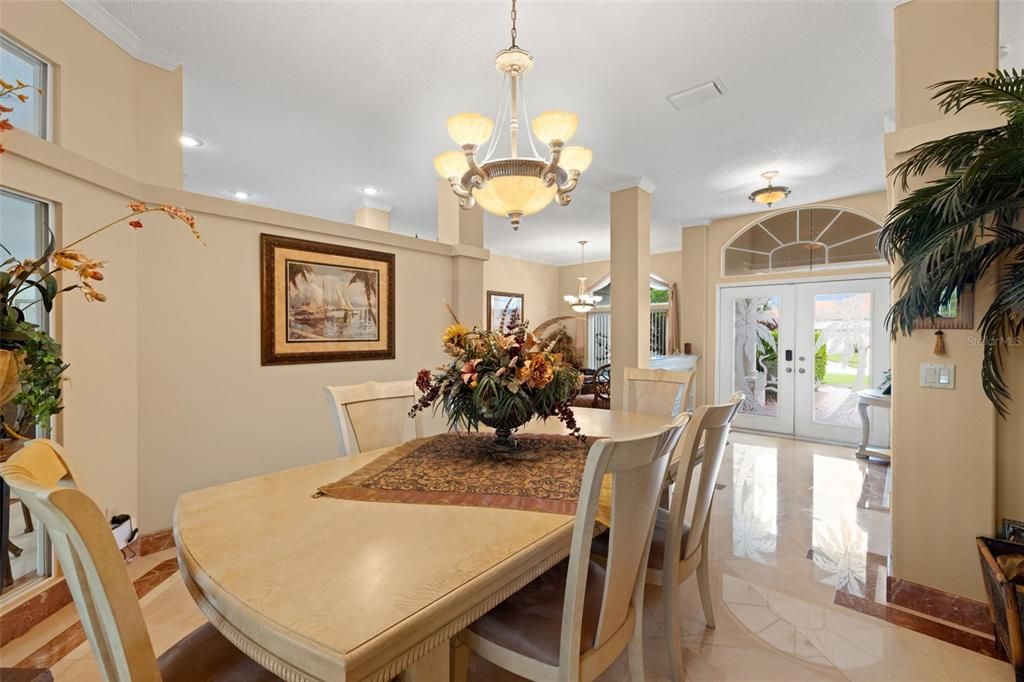 Chandelier, Dining room, Interior, Marble, Recessed Lighting