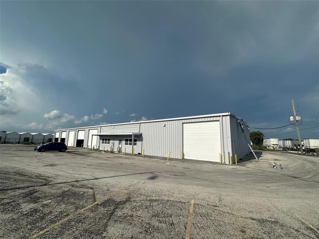 Detached Garage, Exterior