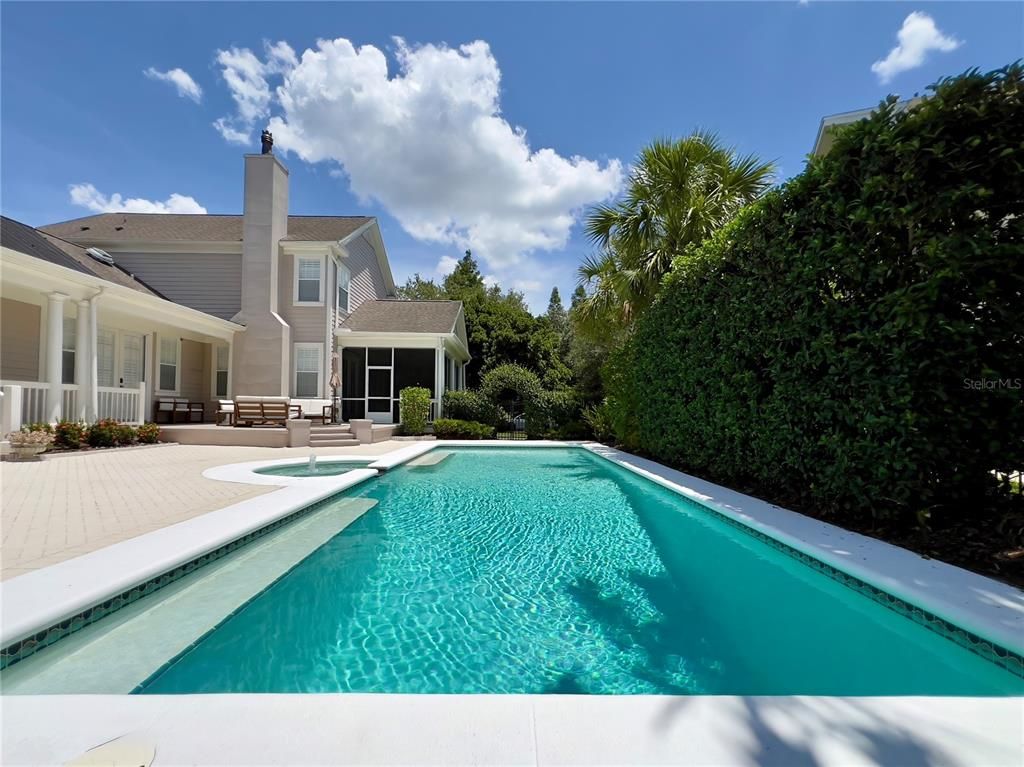Exterior, Pool
