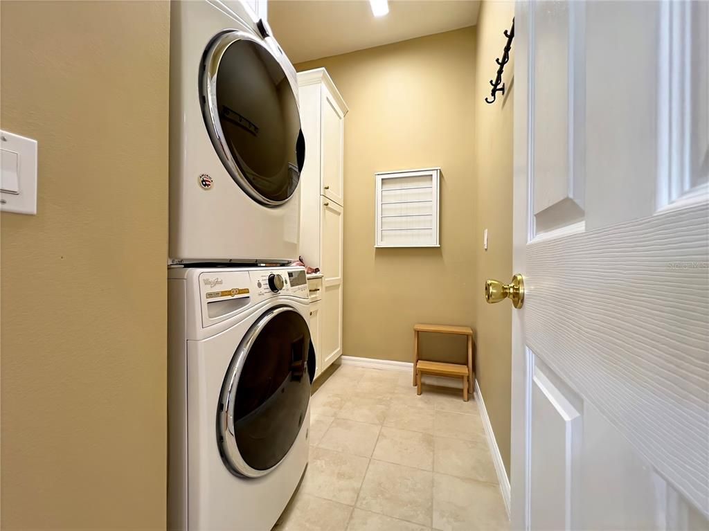 Interior, Recessed Lighting, Washer
