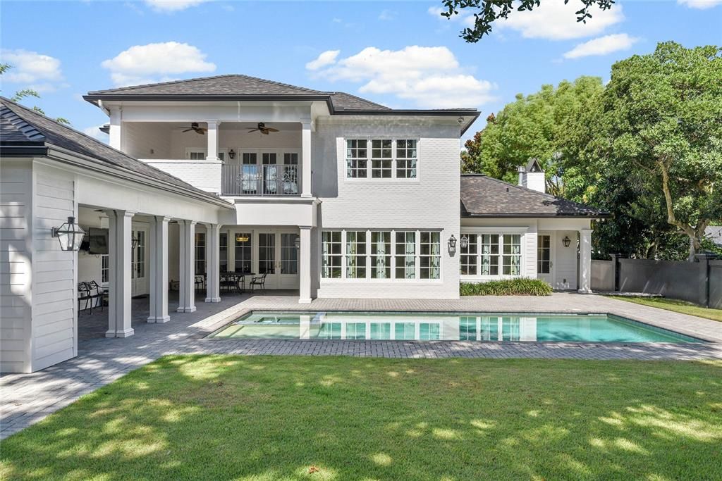 Exterior, Pool