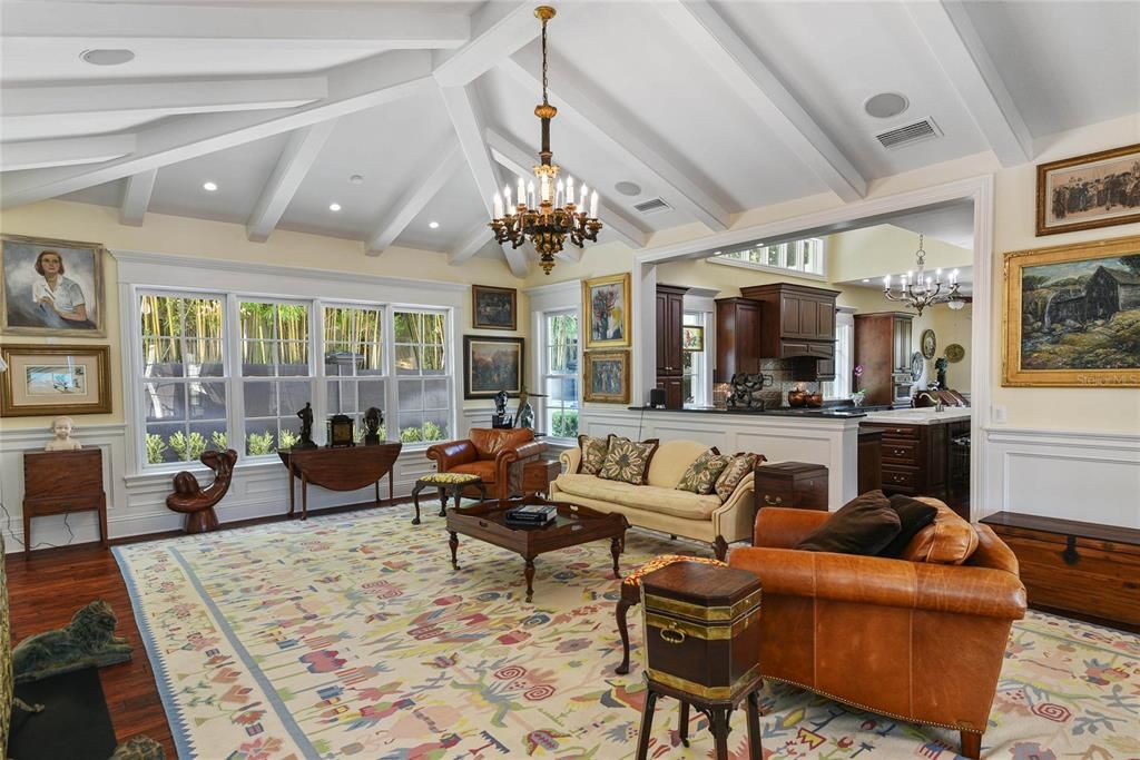 Chandelier, Interior, Kitchen, Living room, Recessed Lighting, Wood Texture Flooring