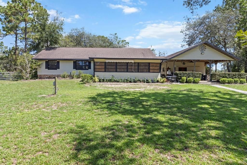 Backyard, Exterior