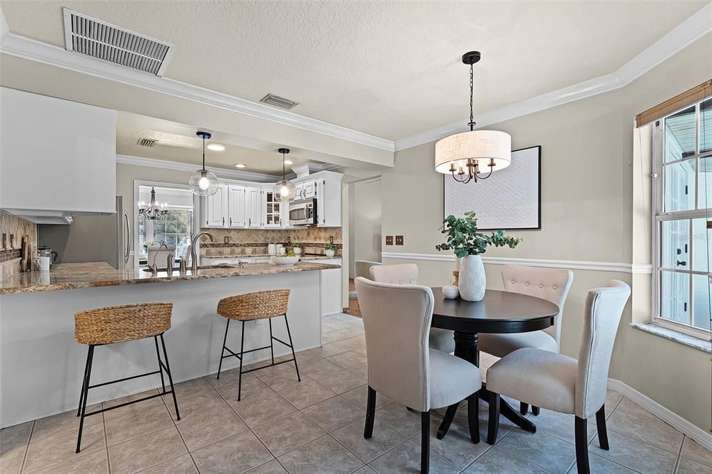 Dining room, Interior, Kitchen, Pendant Lights