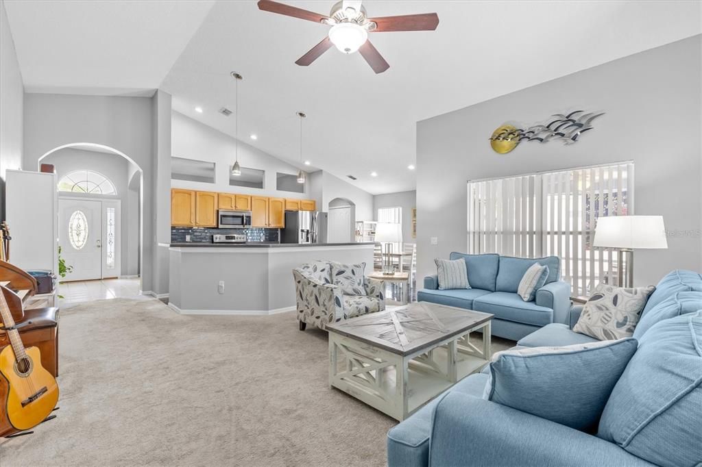 Interior, Kitchen, Living room, Pendant Lights, Recessed Lighting, Stainless Steel Appliances