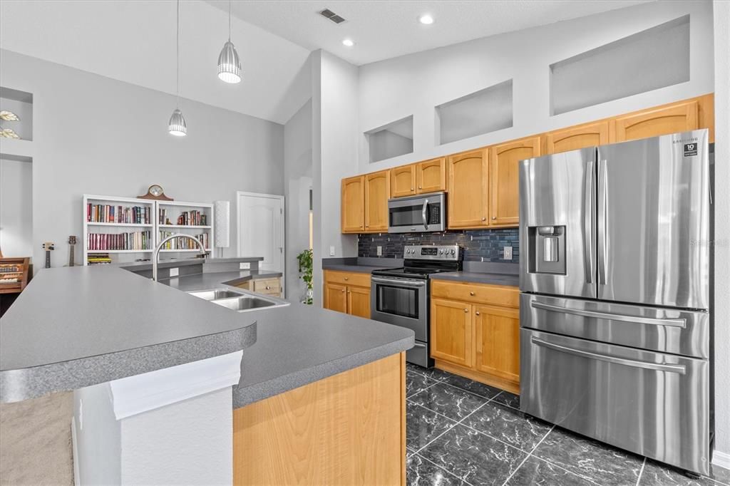 Interior, Kitchen, Pendant Lights, Recessed Lighting, Stainless Steel Appliances