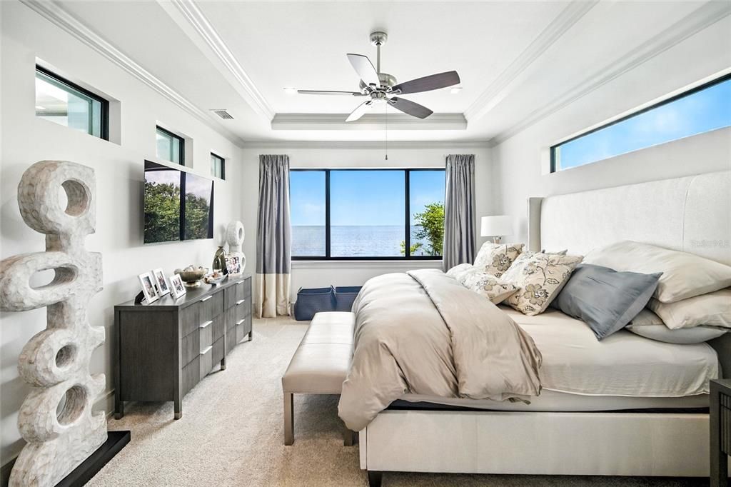 Bedroom, Interior, Water