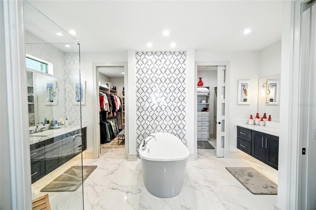 Bathroom, Free Standing Baths, Interior, Marble, Recessed Lighting, Walk-in Closets