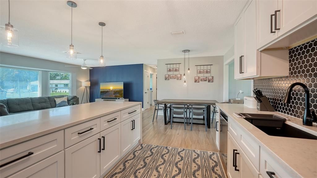 Dining room, Interior, Kitchen, Pendant Lights, Wood Texture Flooring