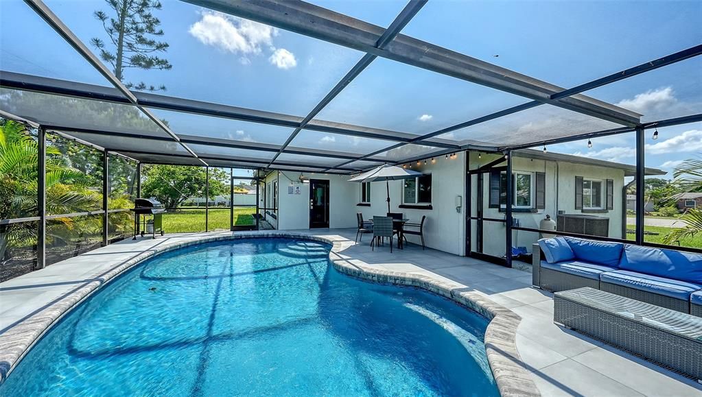 Glass Ceilings, Interior, Pool, Sun Room