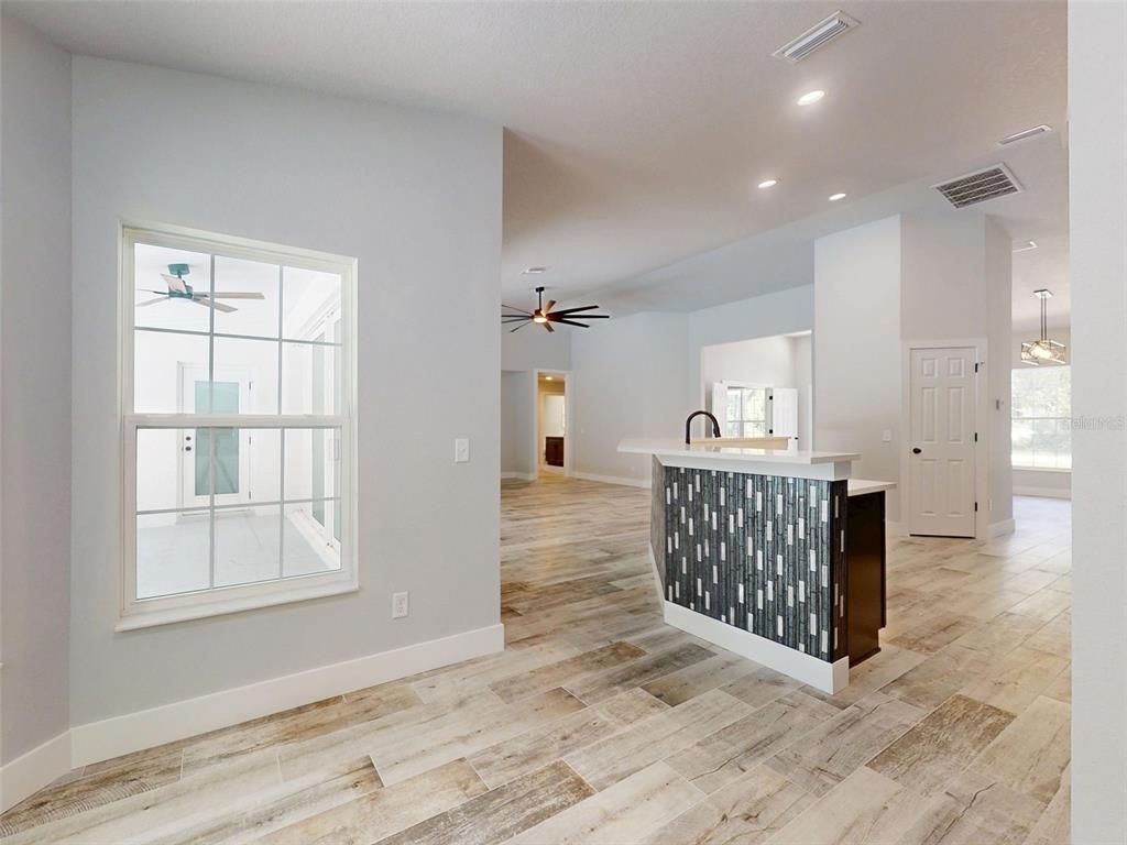 Interior, Pendant Lights, Recessed Lighting, Wood Texture Flooring