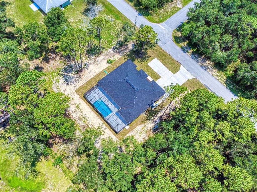 Exterior, Drone