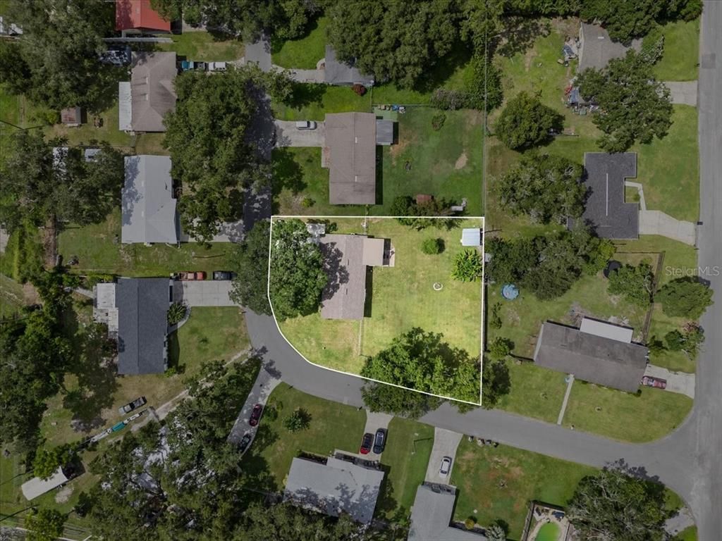 Exterior, Drone