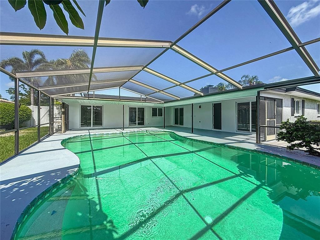 Glass Ceilings, Interior, Pool, Sun Room