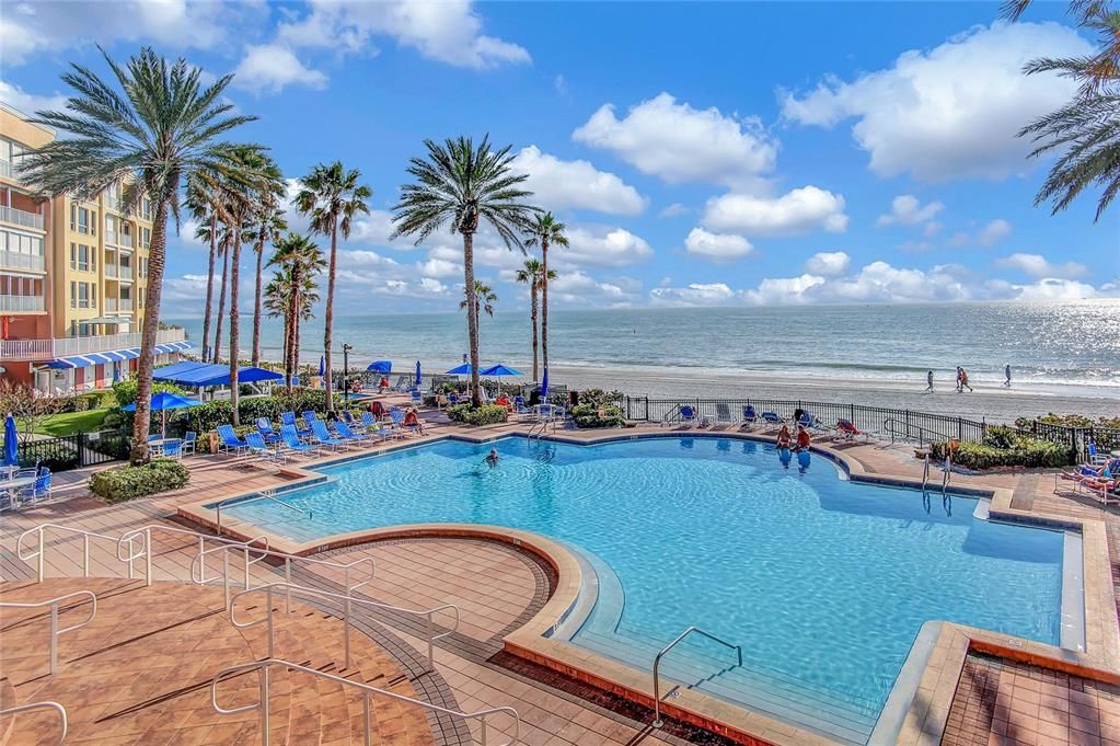 Exterior, Pool, Water